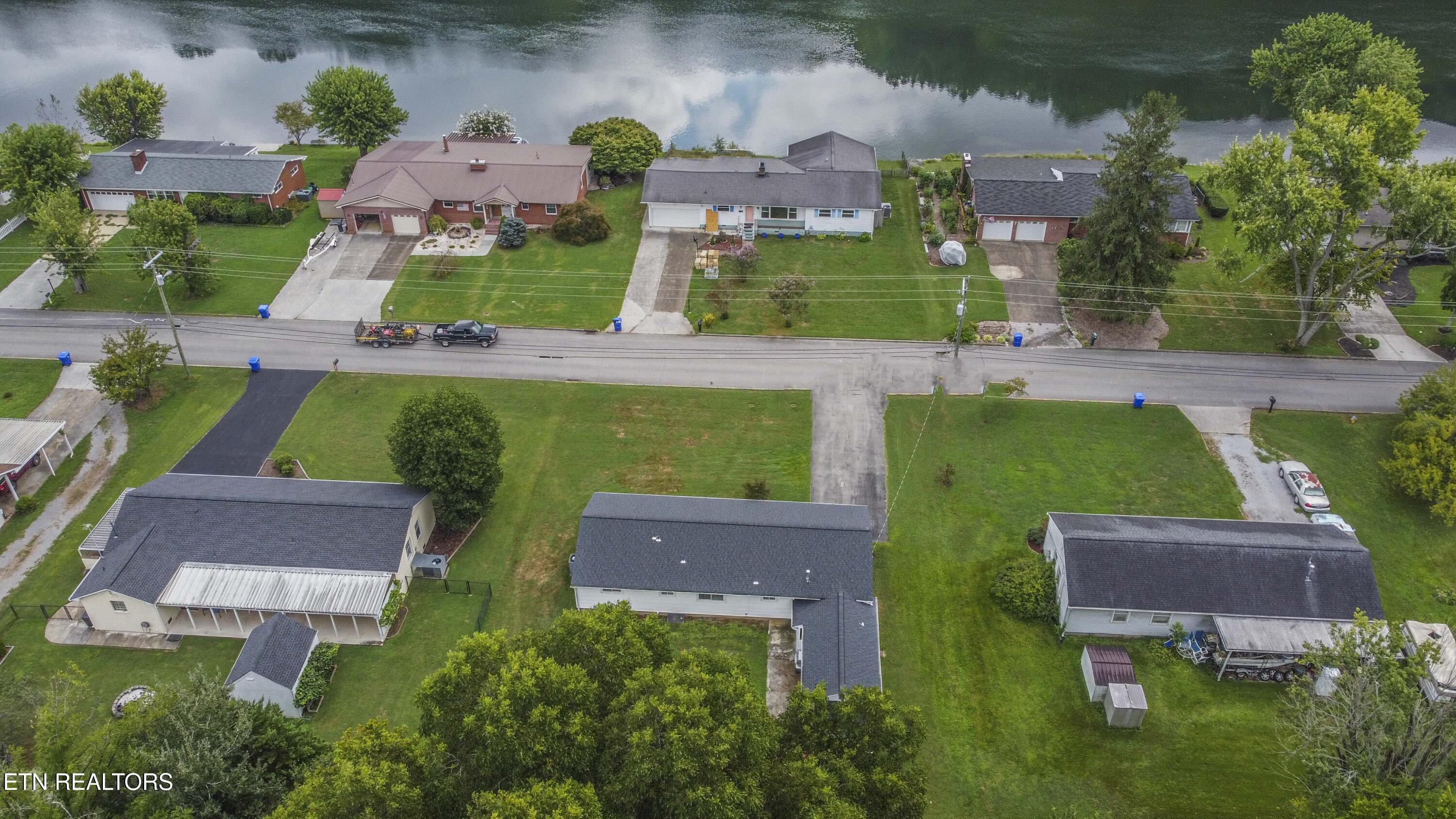 509 Riverside Drive Clinton, TN 37716 - Photo 47 of 52 drone 2_1
