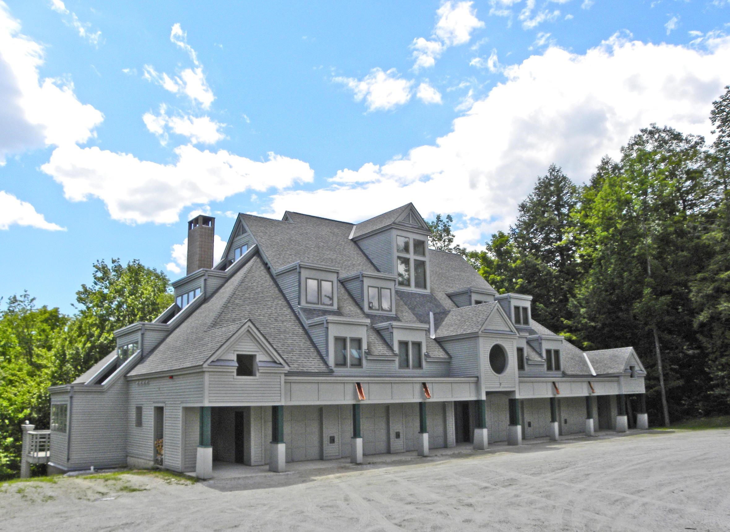 117 Ledgewood Road, Unit F4 W/ GARAGE Ludlow, VT 05149 - Photo 1 of 39 Gallery Image 1