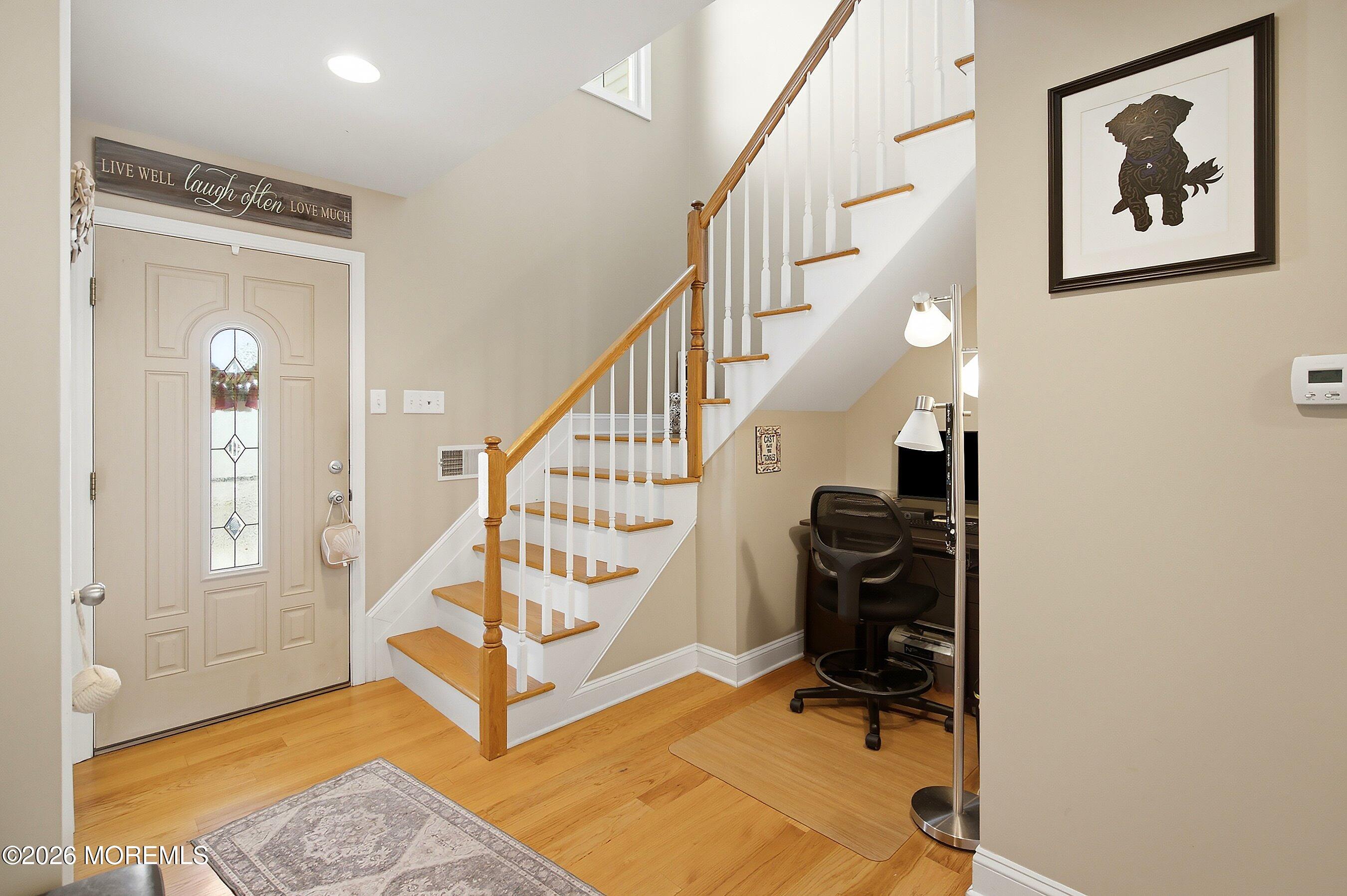910 5th Street Union Beach, NJ 07735 - Photo 4 of 33 04-Foyer
