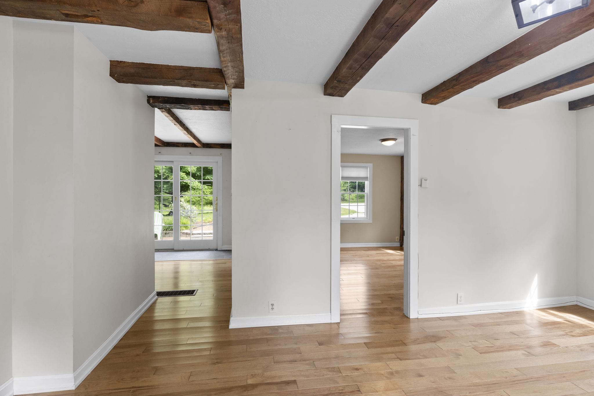 255 Beech Road Eliot, ME 03903 - Photo 3 of 34