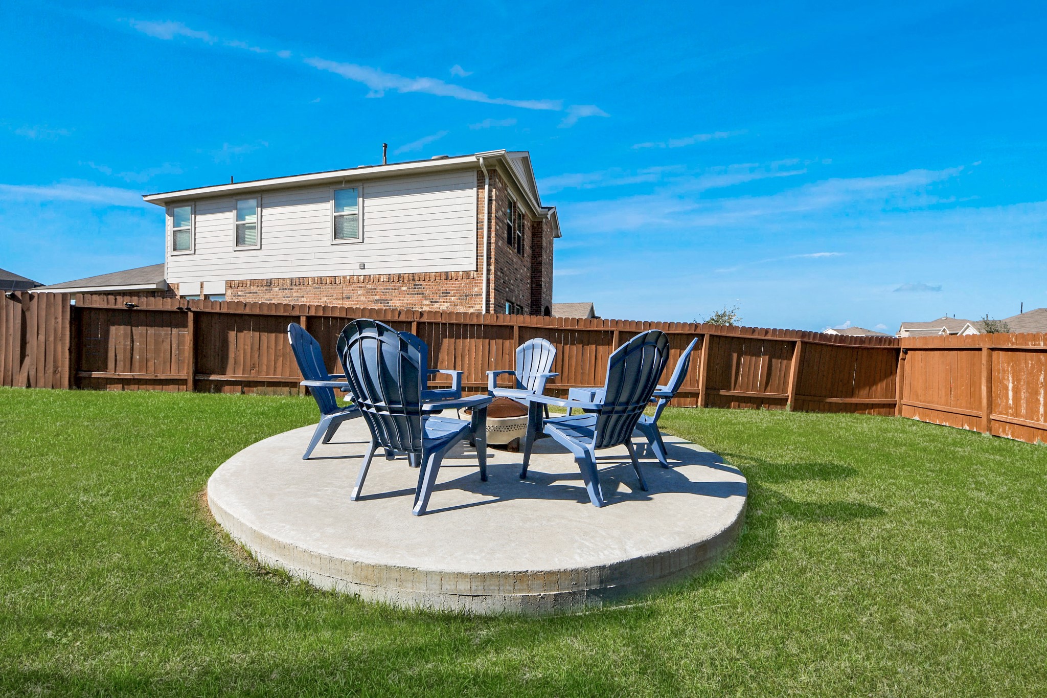 4315 Nervesa Dr. Katy, TX 77449 - Photo 38 of 41 a view of a backyard with furniture