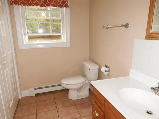 $589,900 | 27 Martins Ferry Road, Hooksett, NH 03106