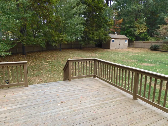 $589,900 | 27 Martins Ferry Road, Hooksett, NH 03106