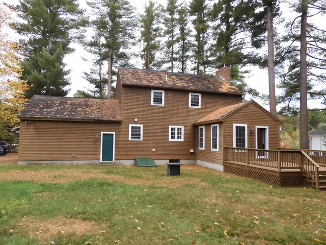 $589,900 | 27 Martins Ferry Road, Hooksett, NH 03106