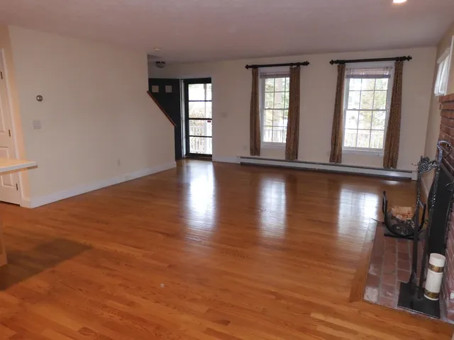 $589,900 | 27 Martins Ferry Road, Hooksett, NH 03106