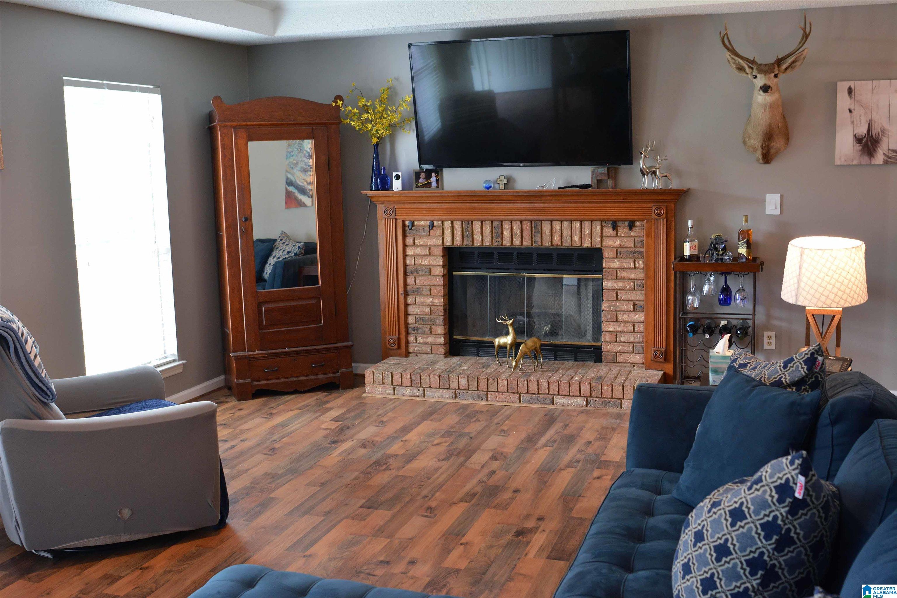 678 Kennedy Road Gardendale, AL 35071 - Photo 11 of 32