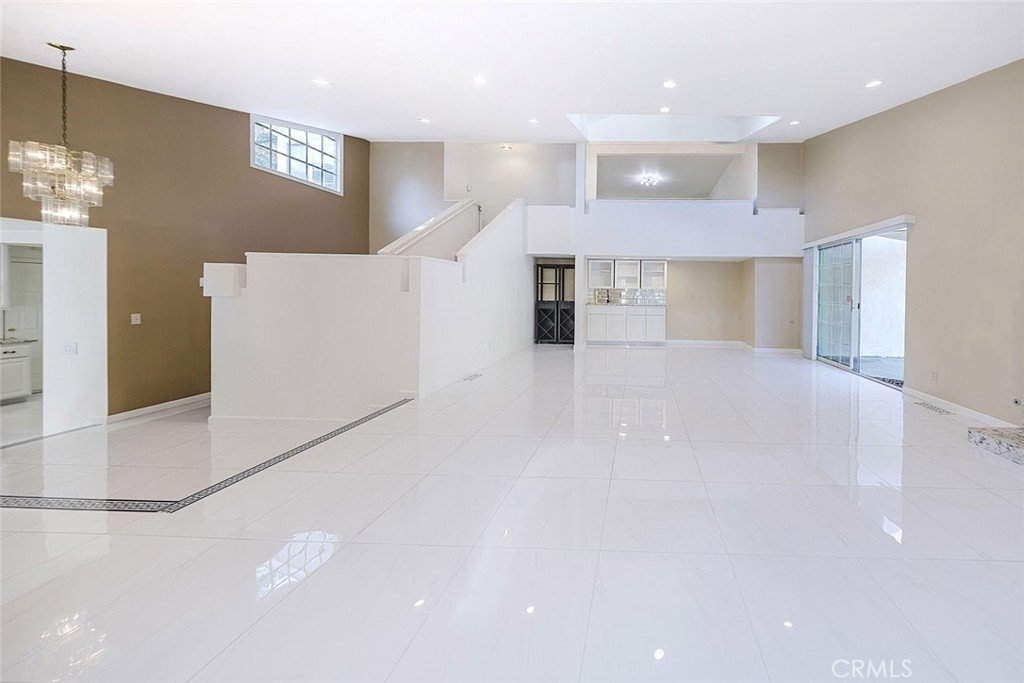 2255 East Chevy Chase Drive Glendale, CA 91206 - Photo 11 of 52