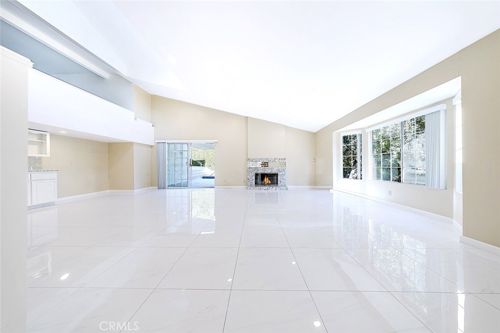 2255 East Chevy Chase Drive Glendale, CA 91206 - Photo 14 of 52