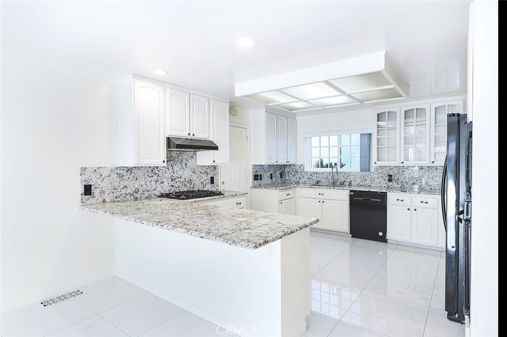 2255 East Chevy Chase Drive Glendale, CA 91206 - Photo 22 of 52