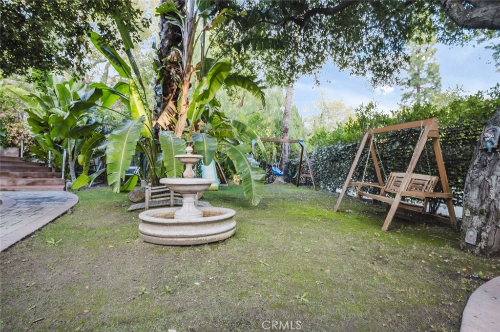 2255 East Chevy Chase Drive Glendale, CA 91206 - Photo 47 of 52