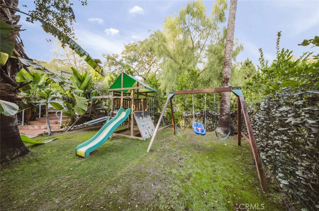 2255 East Chevy Chase Drive Glendale, CA 91206 - Photo 50 of 52