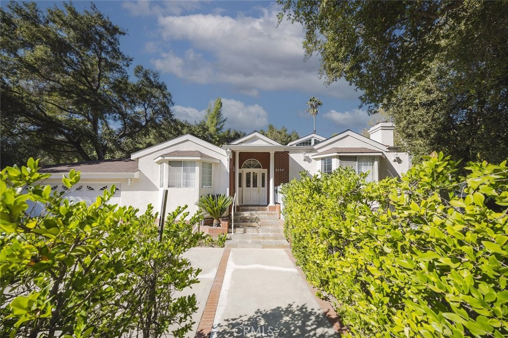 2255 East Chevy Chase Drive Glendale, CA 91206 - Photo 7 of 52