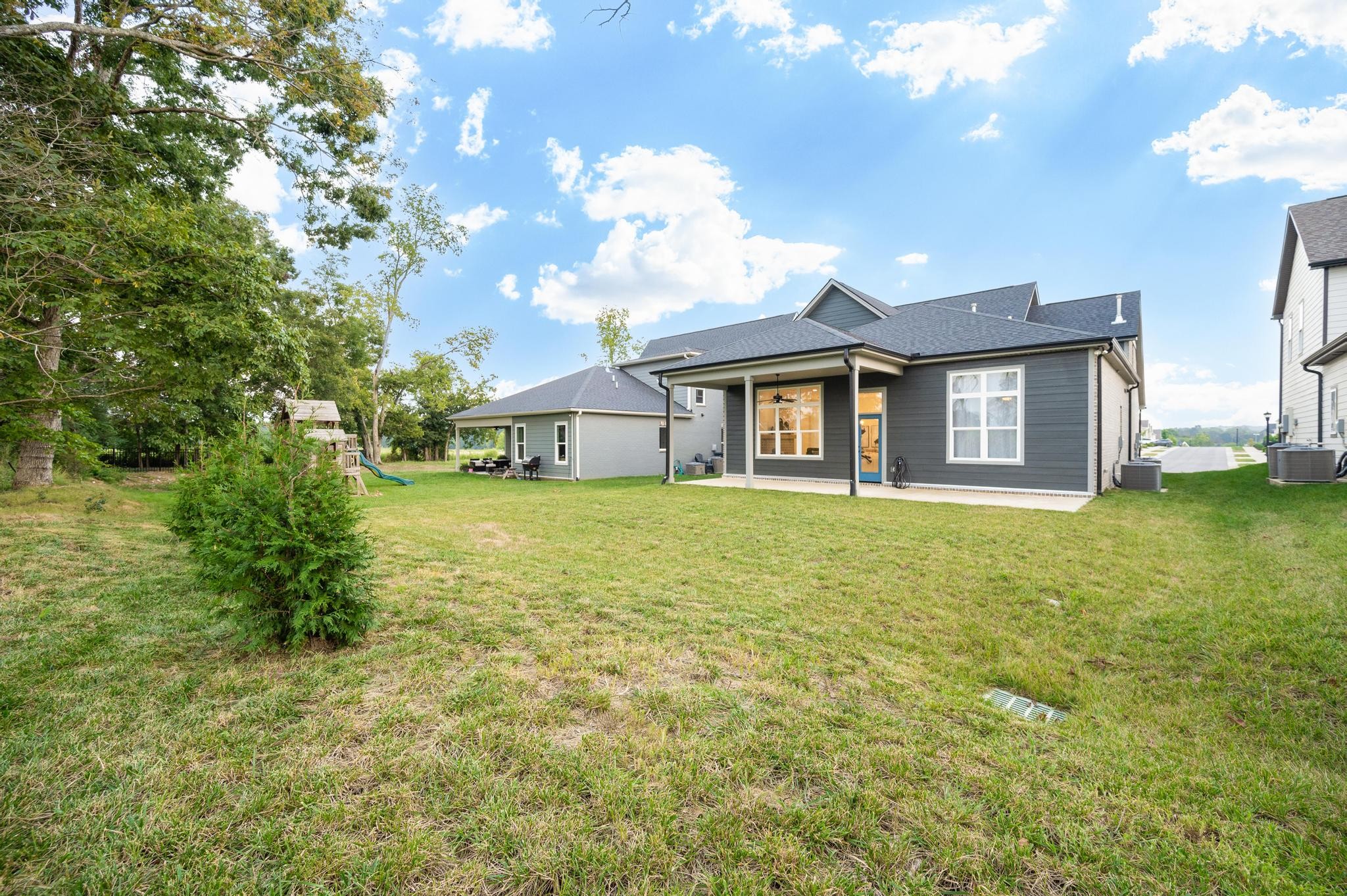 1067 Fallow Road Mount Juliet, TN 37122 - Photo 37 of 47 a front view of a house with garden