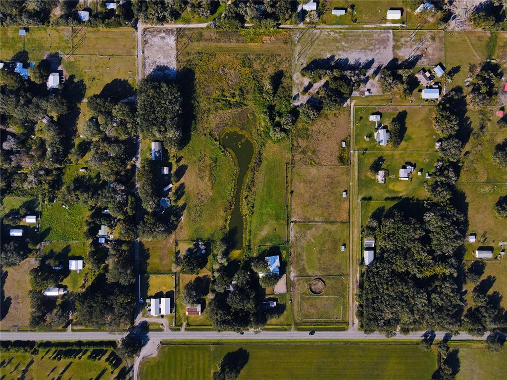 8719 Lithia Pinecrest Road Lithia, FL 33547 - Photo 9 of 21