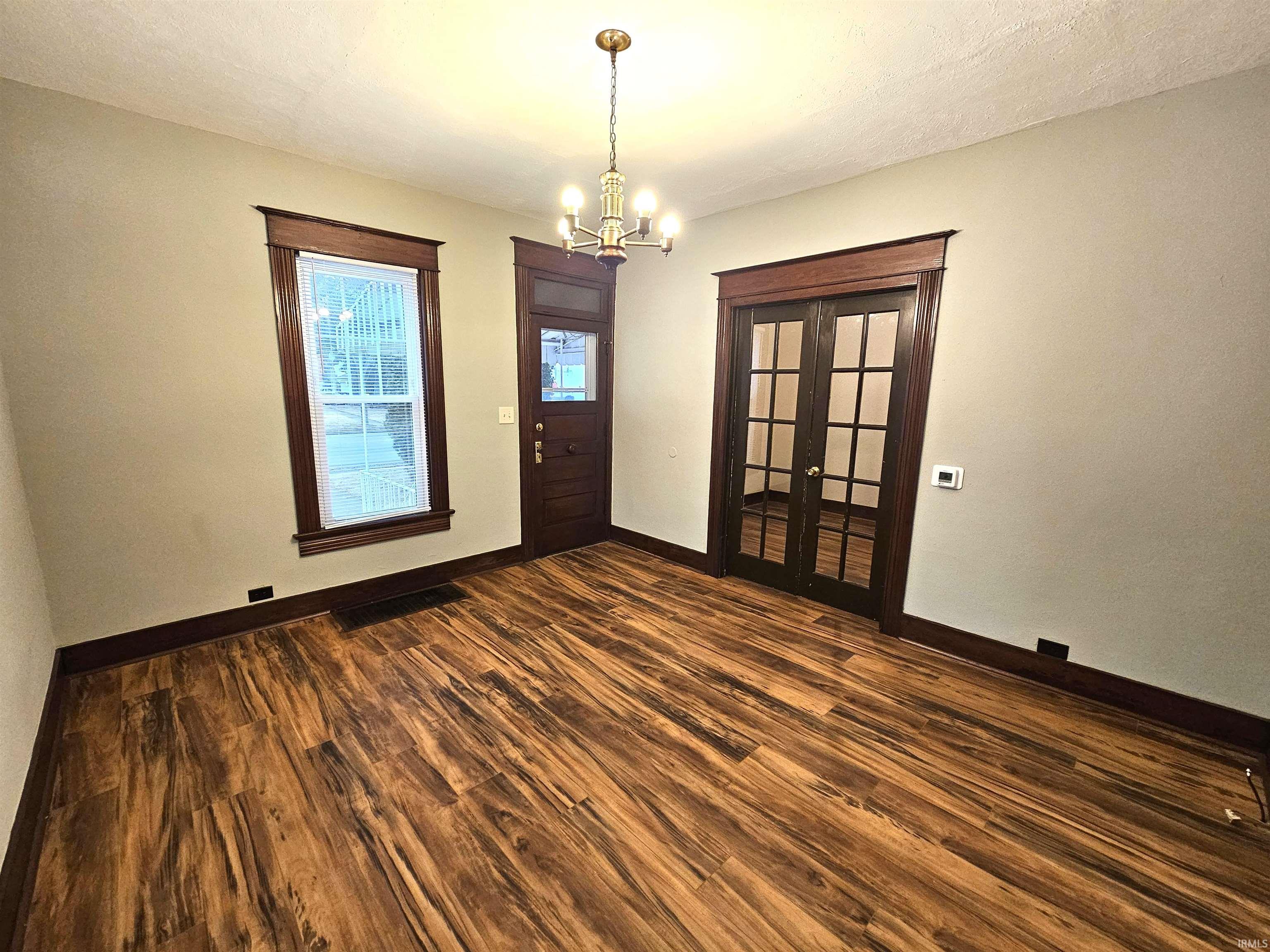 1905 West Main Street Fort Wayne, IN 46808 - Photo 2 of 27