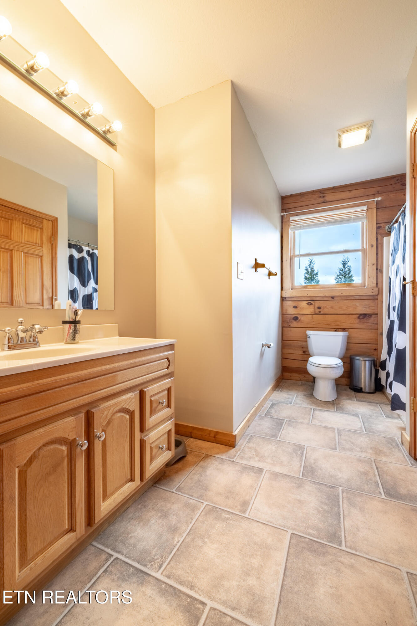 124 Holston Acres Rutledge, TN 37861 - Photo 16 of 29 _J7A5422-HDR