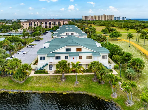 $3,500 | 470 Bella Vista Court North, Jupiter, FL 33477