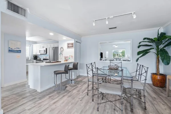 $3,500 | 470 Bella Vista Court North, Jupiter, FL 33477
