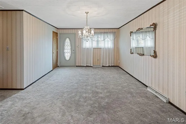 $205,000 | 212 South Columbia Street, Columbia, IL 62236