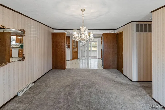 $205,000 | 212 South Columbia Street, Columbia, IL 62236