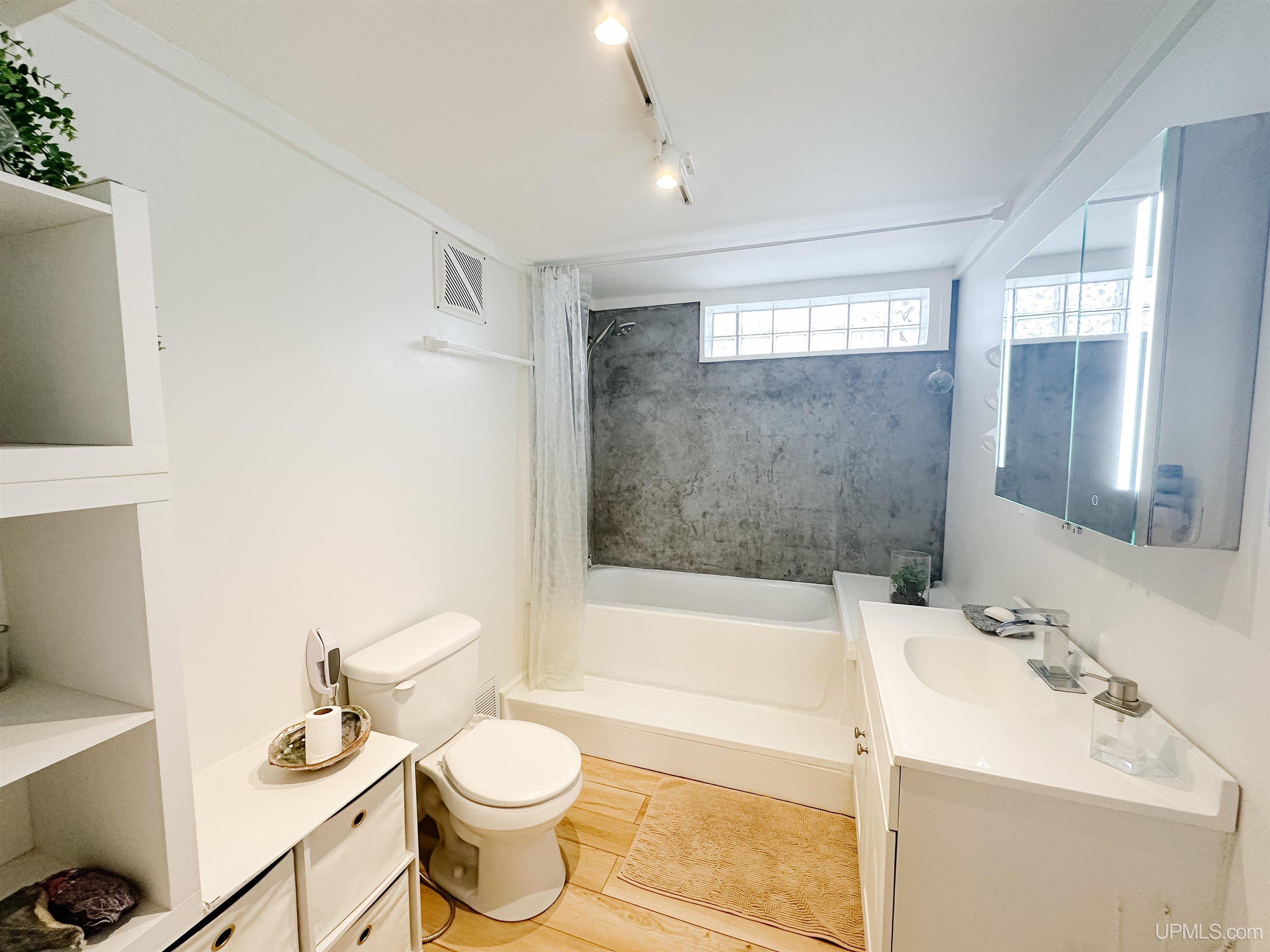 423 West Hampton Street Marquette, MI 49855 - Photo 56 of 99