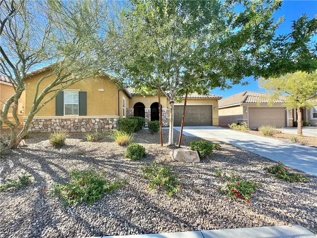$2,520 | 2117 Thames View Street, Henderson, NV 89044