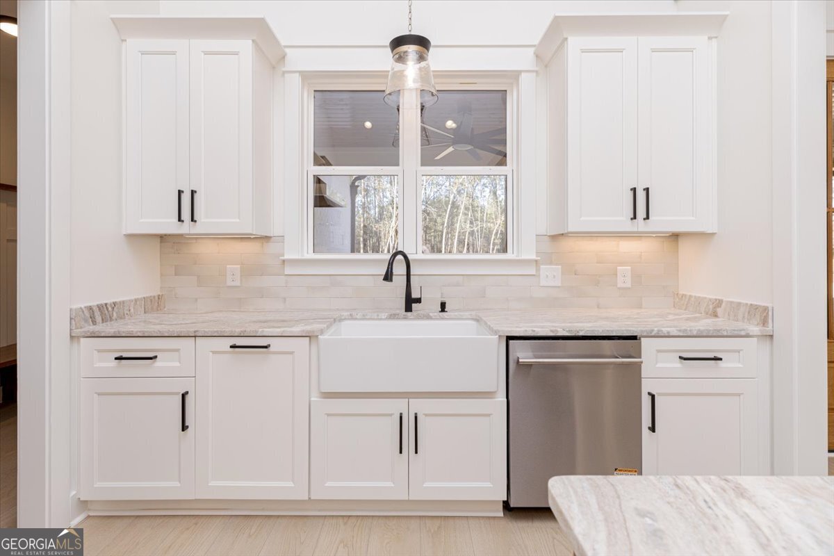 6975 Columbus Road Lizella, GA 31052 - Photo 32 of 94