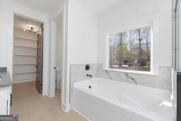 $555,000 | 6975 Columbus Road, Lizella, GA 31052