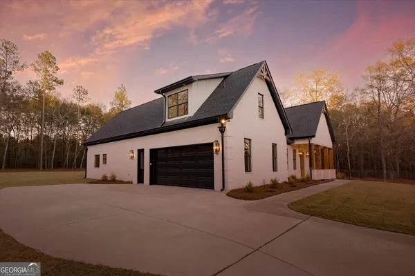 $555,000 | 6975 Columbus Road, Lizella, GA 31052