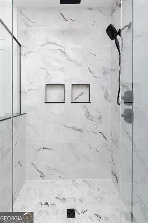 $555,000 | 6975 Columbus Road, Lizella, GA 31052