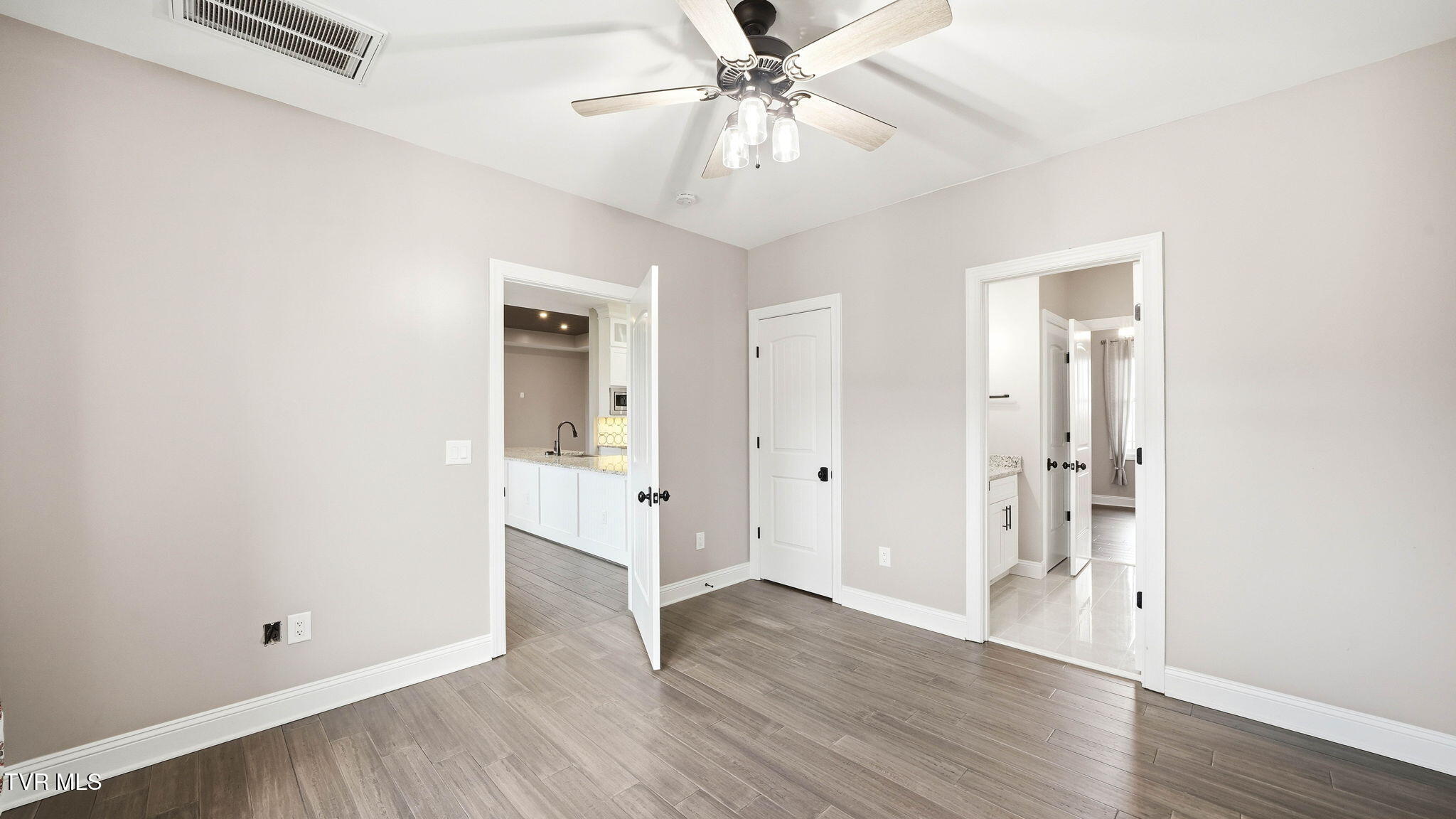 563 Pleasant Valley Road Jonesborough, TN 37659 - Photo 30 of 57 563 Pleasant Valley Road