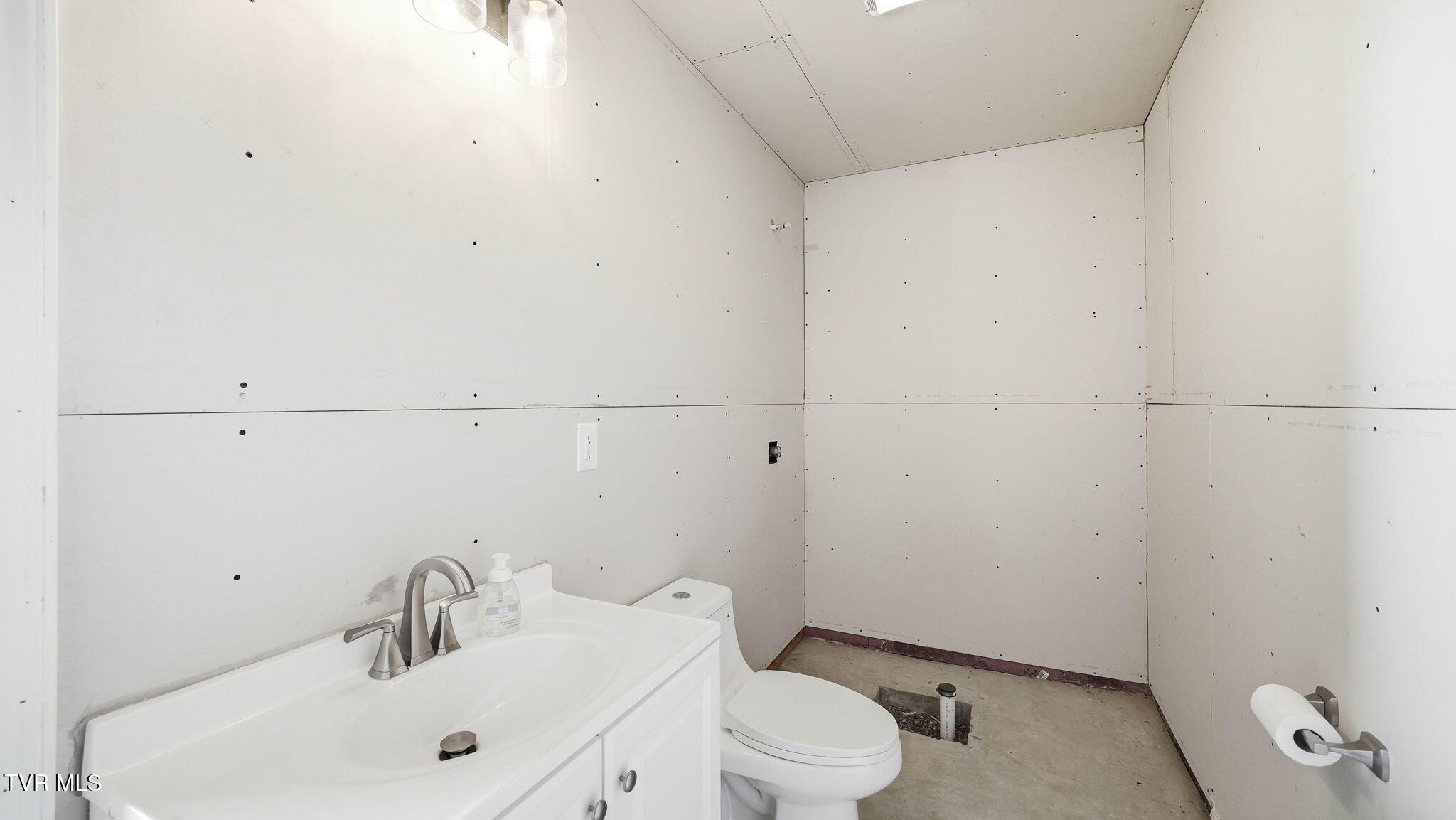 563 Pleasant Valley Road Jonesborough, TN 37659 - Photo 39 of 57 563 Pleasant Valley Road