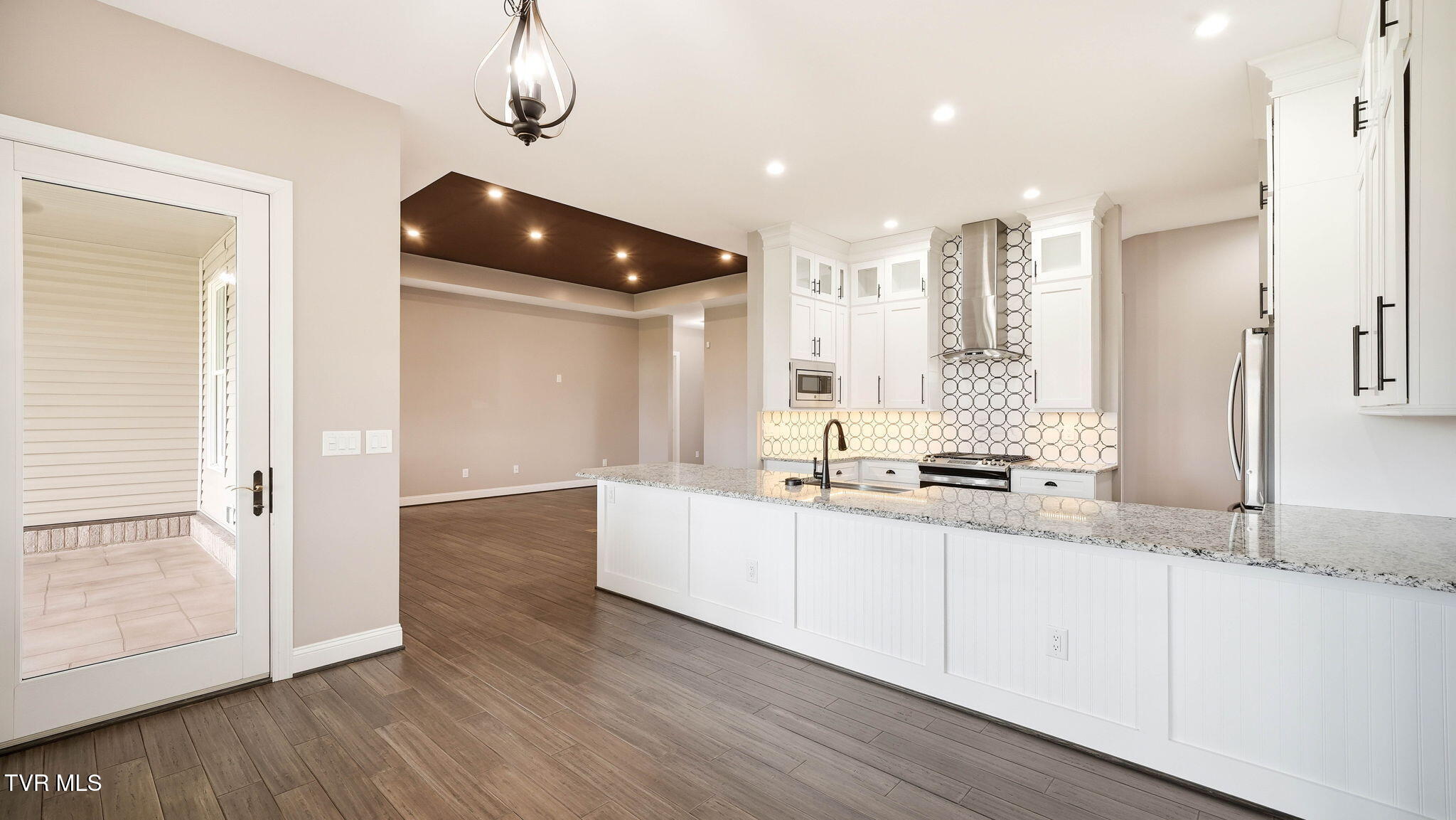 563 Pleasant Valley Road Jonesborough, TN 37659 - Photo 10 of 57 563 Pleasant Valley Road