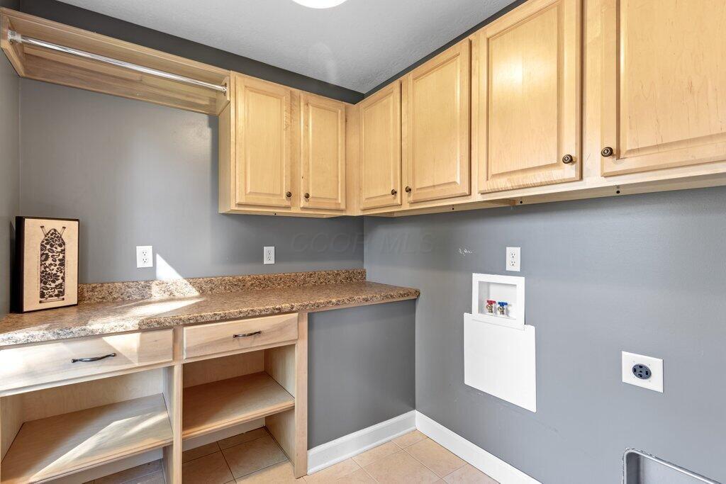 5824 Springburn Drive Dublin, OH 43017 - Photo 24 of 66 5824 Springburn Drive-29.jpg-SMALL