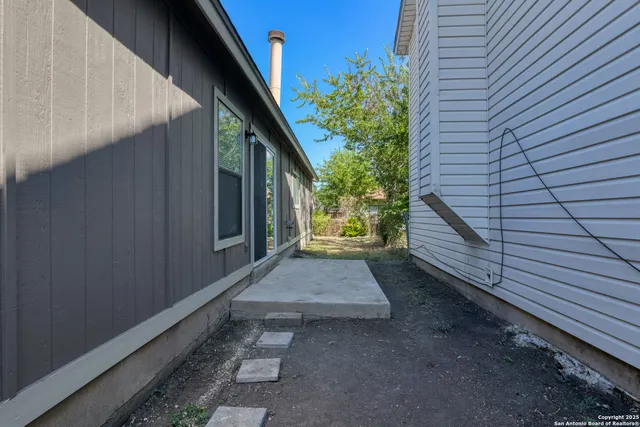 $219,900 | 6819 Columbia Ridge Drive, Converse, TX 78109