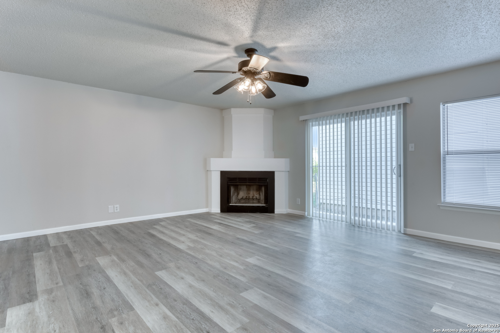 6819 Columbia Ridge Drive Converse, TX 78109 - Photo 5 of 29