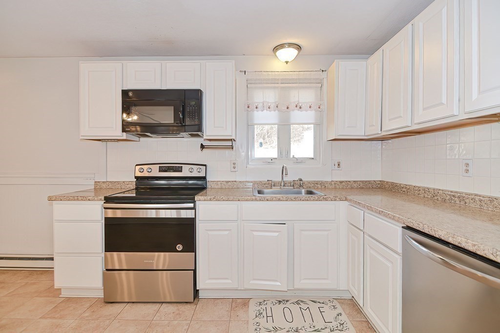 32 Old Farm Road Spencer, MA 01562 - Photo 11 of 29 Gallery Image 11