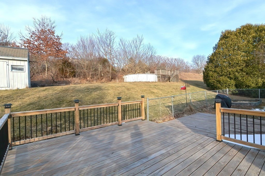 32 Old Farm Road Spencer, MA 01562 - Photo 4 of 29 Gallery Image 4