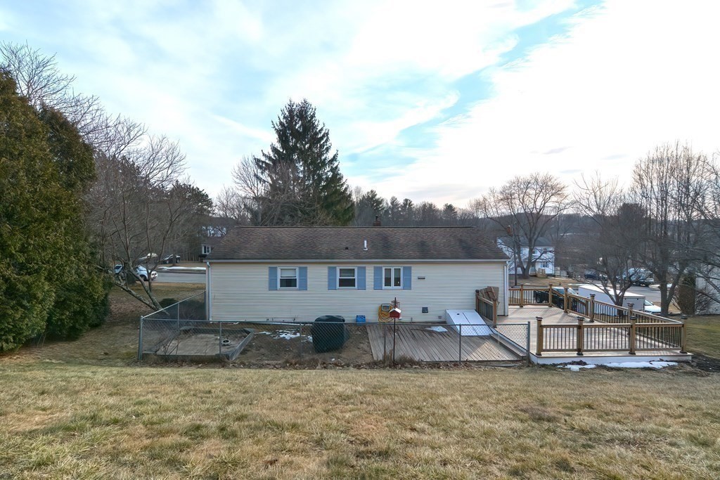 32 Old Farm Road Spencer, MA 01562 - Photo 8 of 29 Gallery Image 8