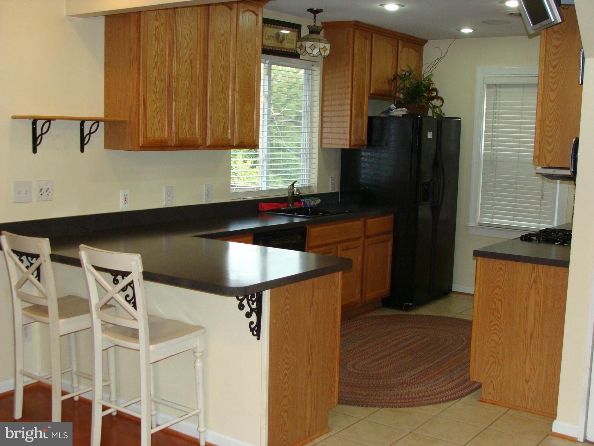 5637 Ashbourne Road Halethorpe, MD 21227 - Photo 9 of 30 Kitchen