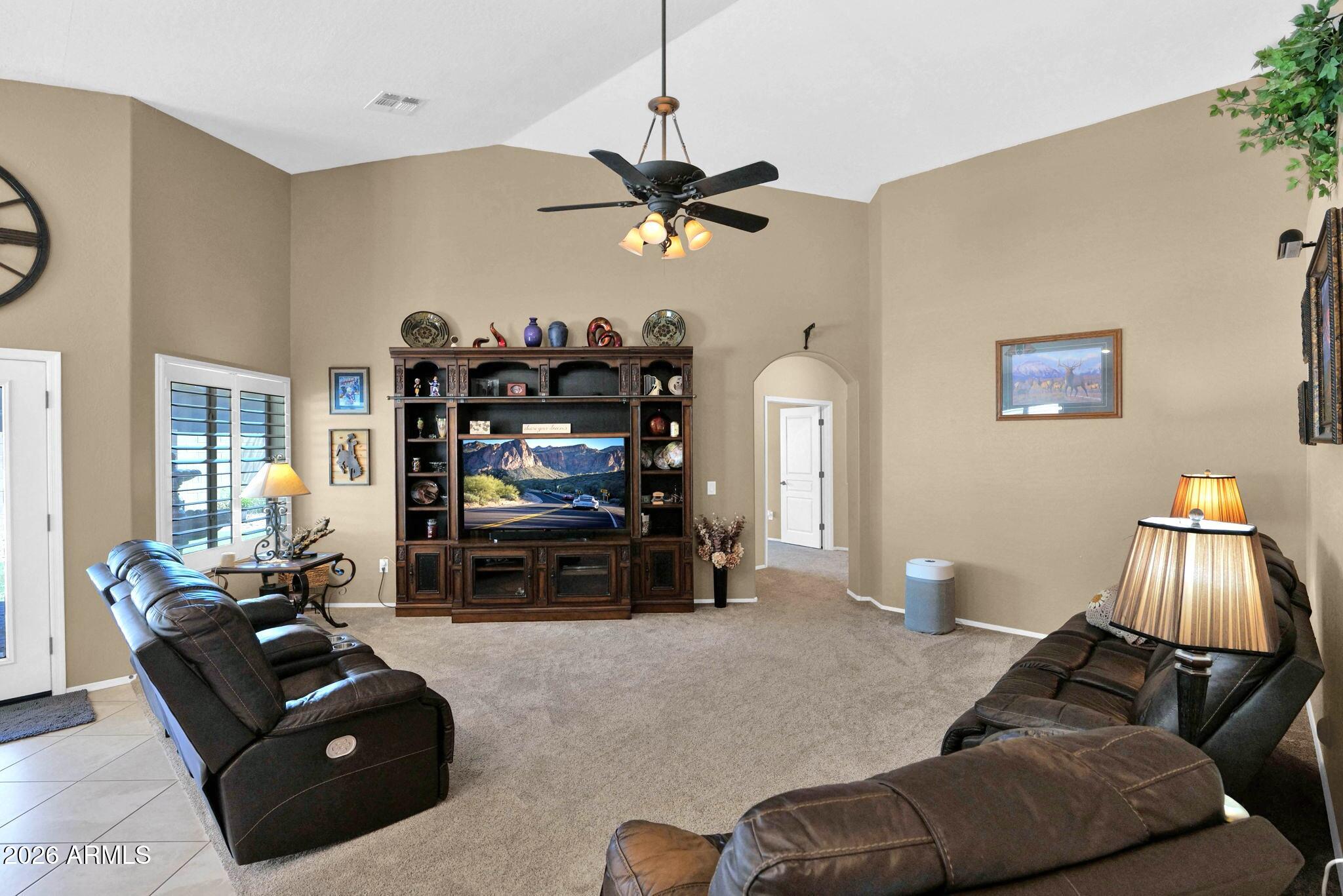 9850 Cotton Road Florence, AZ 85132 - Photo 19 of 47 9850 Cotton - 12Family Room