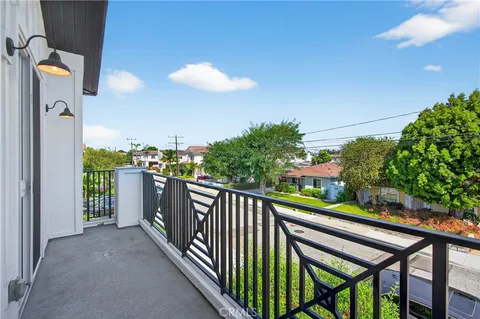 $2,199,000 | 2216 Bataan Road, Unit A, Redondo Beach, CA 90278