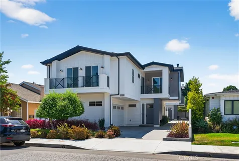 $2,199,000 | 2216 Bataan Road, Unit A, Redondo Beach, CA 90278