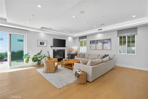 $2,199,000 | 2216 Bataan Road, Unit A, Redondo Beach, CA 90278