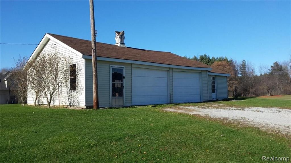 14058 Foley Road Capac, MI 48014 - Photo 14 of 20
