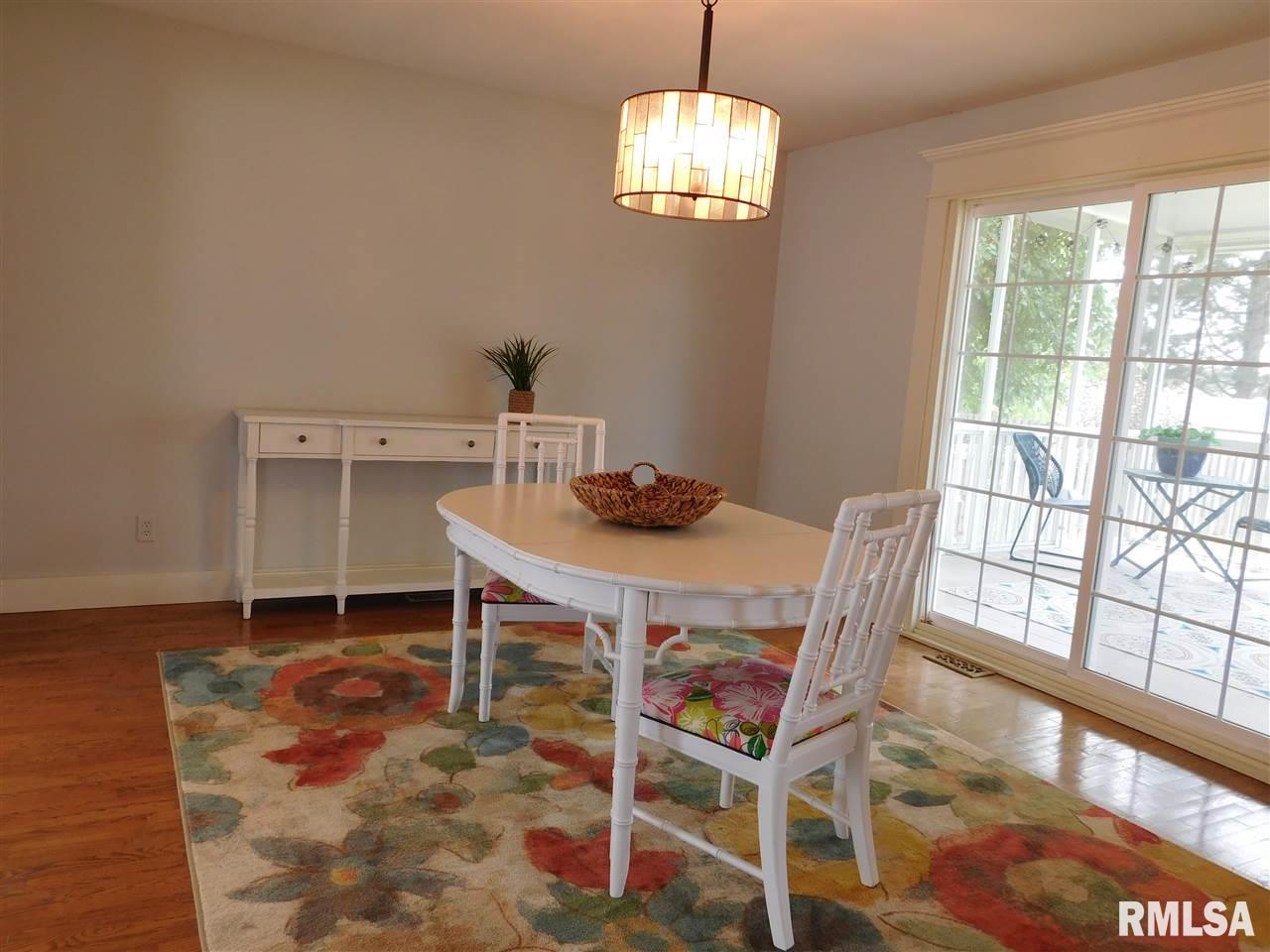 1818 MayField Road Chatham, IL 62629 - Photo 8 of 34 Gallery Image 8