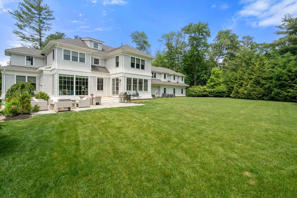 45 Longmeadow Road Wellesley, MA 02482 - Photo 36 of 42
