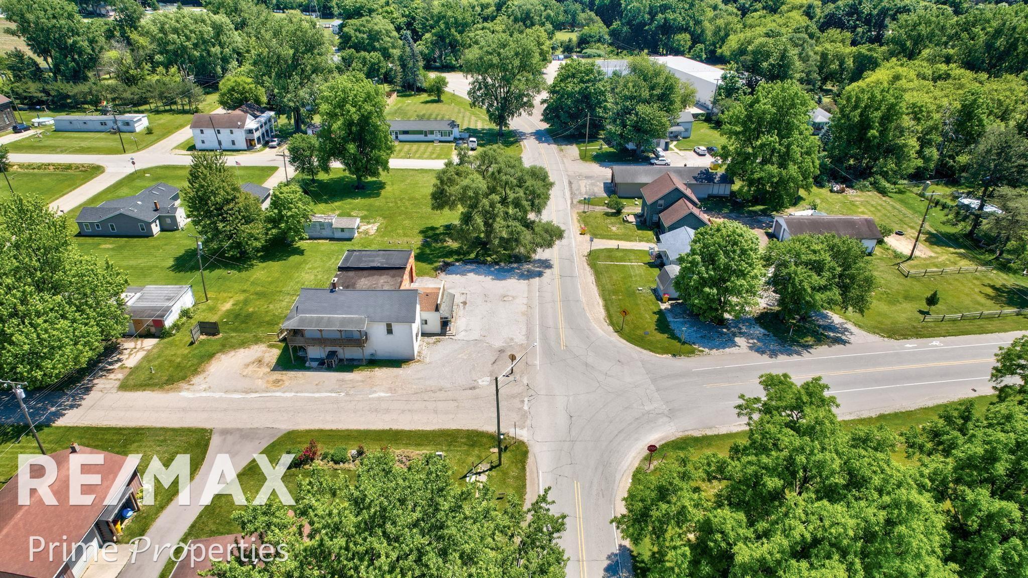 8892 Van Cleve Road Vassar, MI 48768 - Photo 14 of 17 50145635-e71de392-09de-4729-8957-22fb75dd6e74.JPG