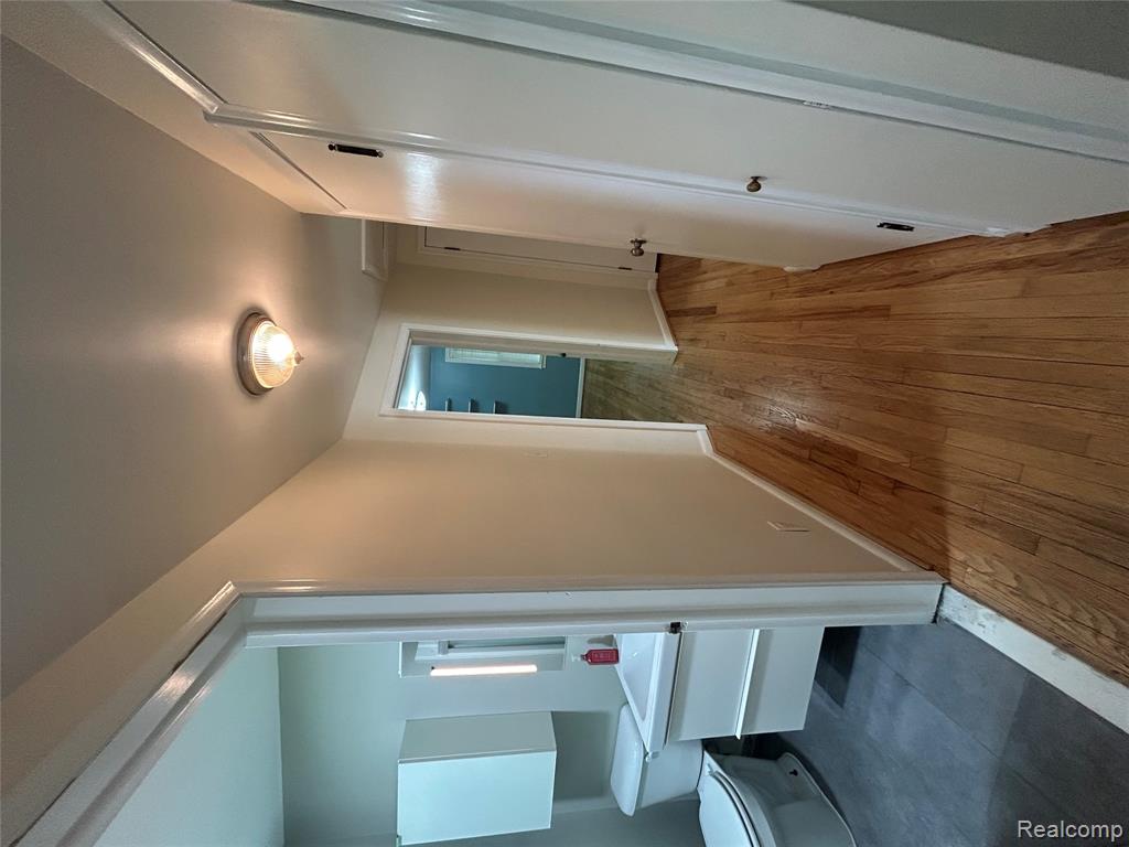 3364 Elder Road West Bloomfield, MI 48324 - Photo 6 of 18