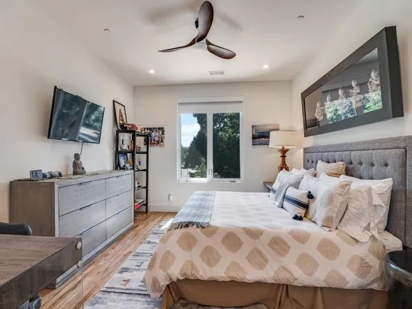 $9,500 | 4200 University Boulevard, University Park, TX 75205